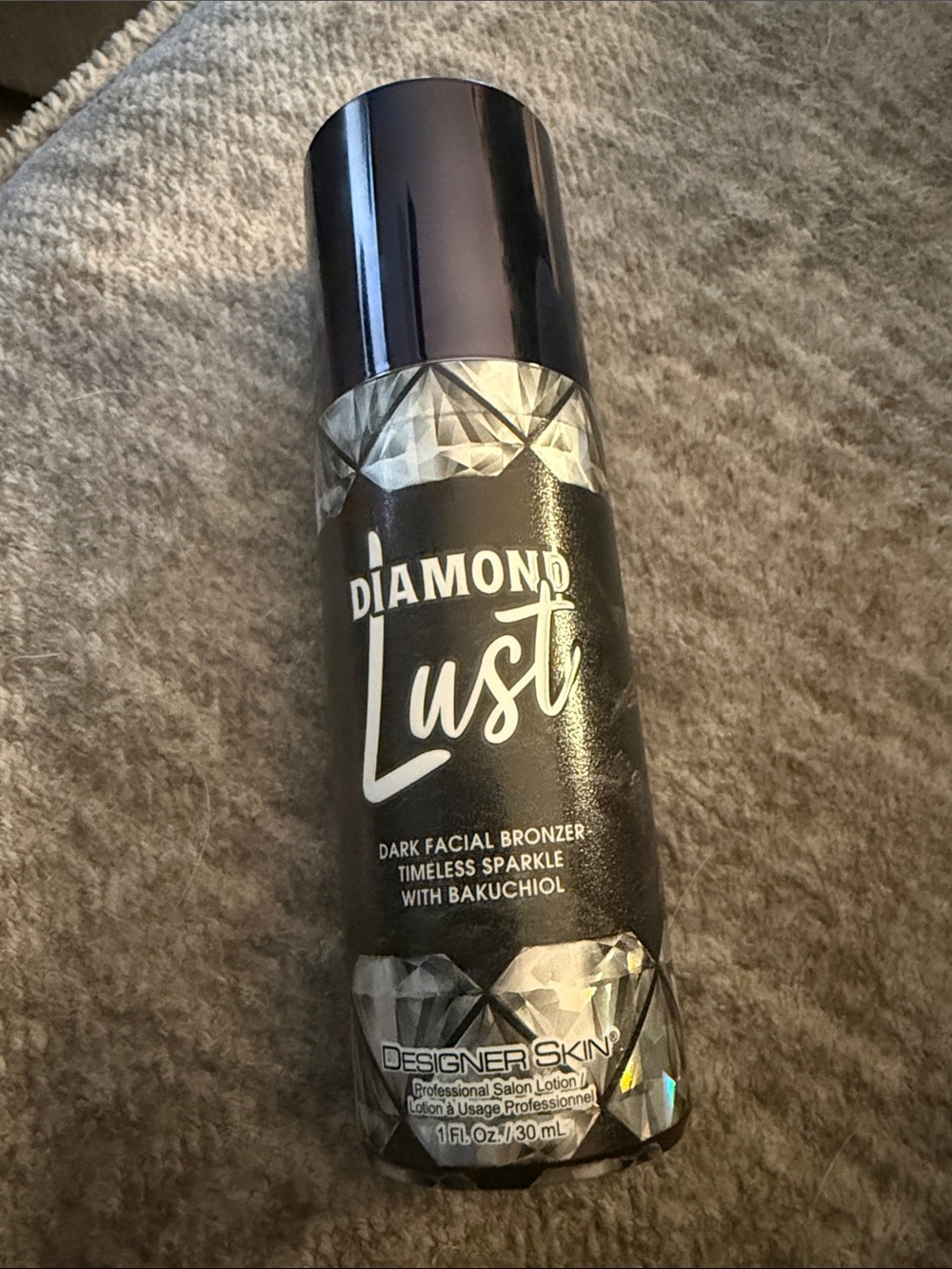 Designer Skin Diamond Lust Dark Facial Bronzer - Black